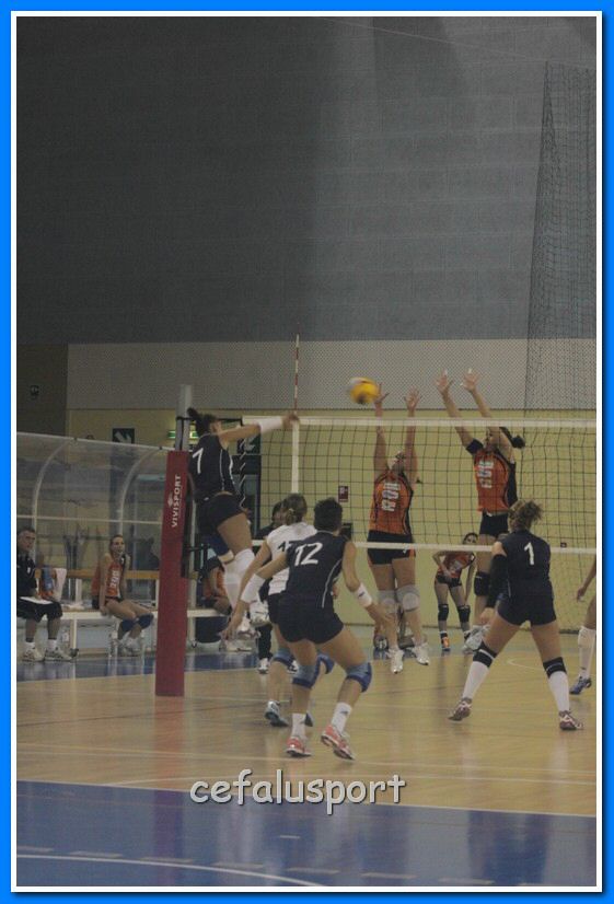 121110 sport2 515_tn.jpg